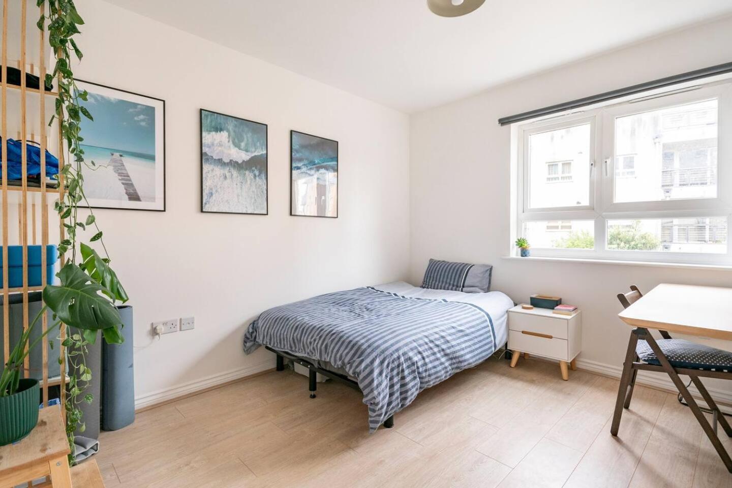 Appartamento Vibrant & Modern 1Bd Flat - Hackney Londra Esterno foto